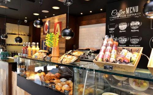 French Bakery - Dubai Health Care City