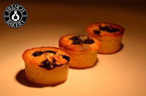 Blueberry Tea Cake Mignardise