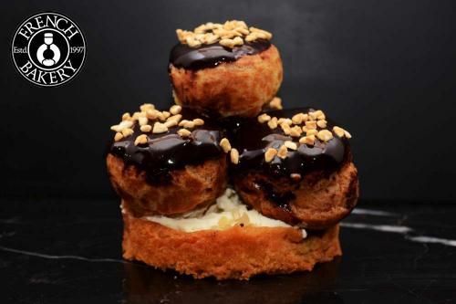 Chocolate Profiterole - Cake Mono