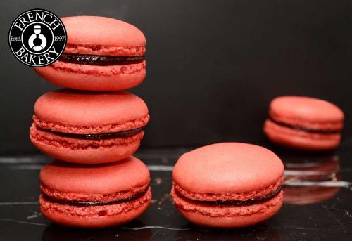 Rasberry Macarons