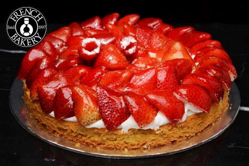 Strawberry Tart Cake