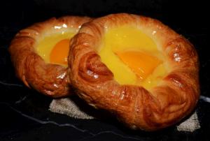 Apricot Danish (chausson)