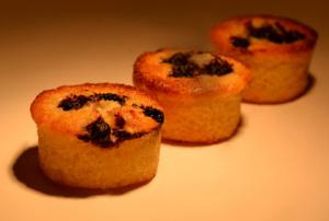 Blueberry Tea Cake Mignardise