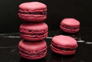 Blueberry Macarons