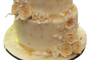 Wedding Cake 136